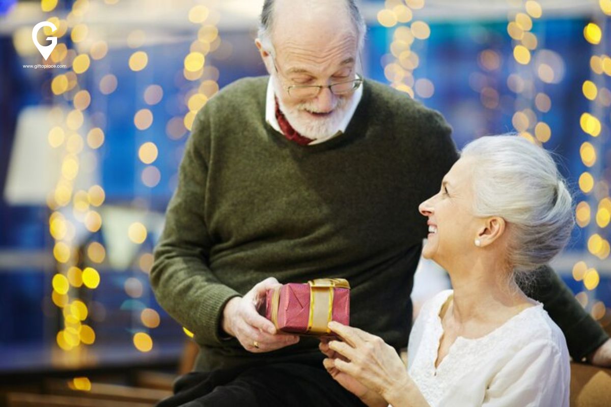 Unique Gift Ideas for Elderly Individuals